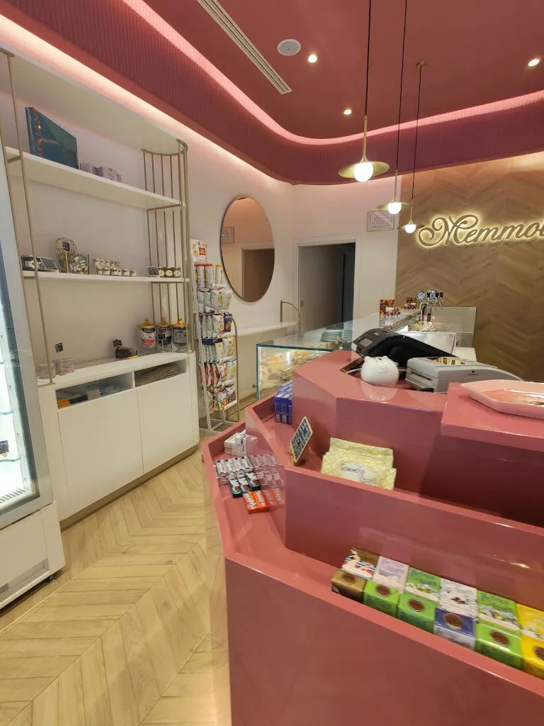 Pasticceria Memmolo restaurant in Mirabella Eclano