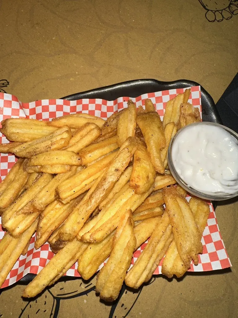 Noemi Tuccillo_SPAZIO NOMAD_Mirabella Eclano_review