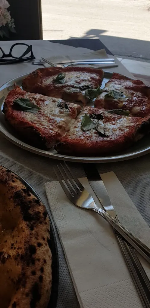 Maite Ferrer_Pizzeria Trattoria La Fiamma Irpina_Mercogliano_review