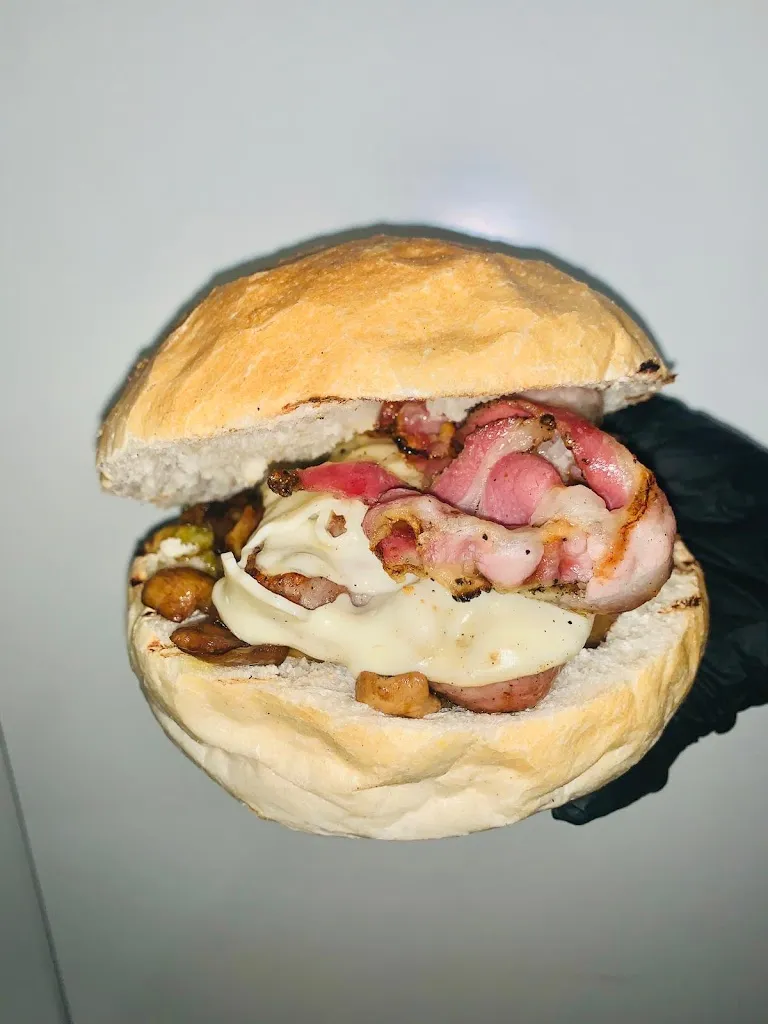 Castrum pub rummeria_Mercogliano_slider_image_3