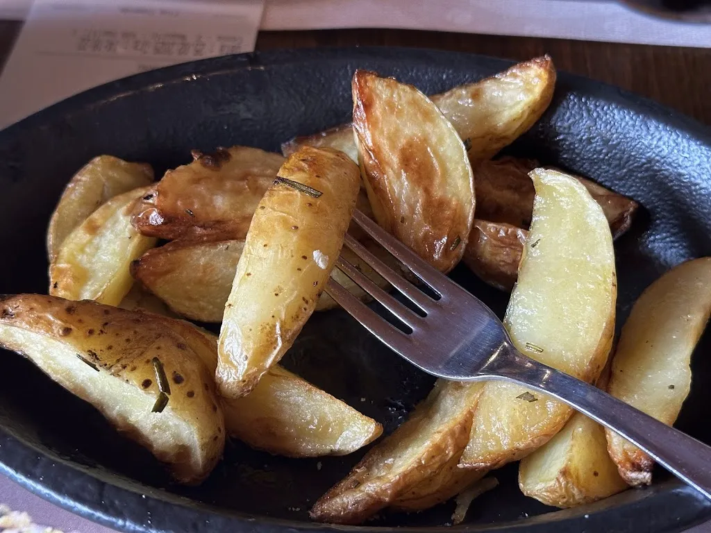 Sara Speranza (therealsasyhope)_Old Wild West - Mercogliano Movieplex_Mercogliano_review