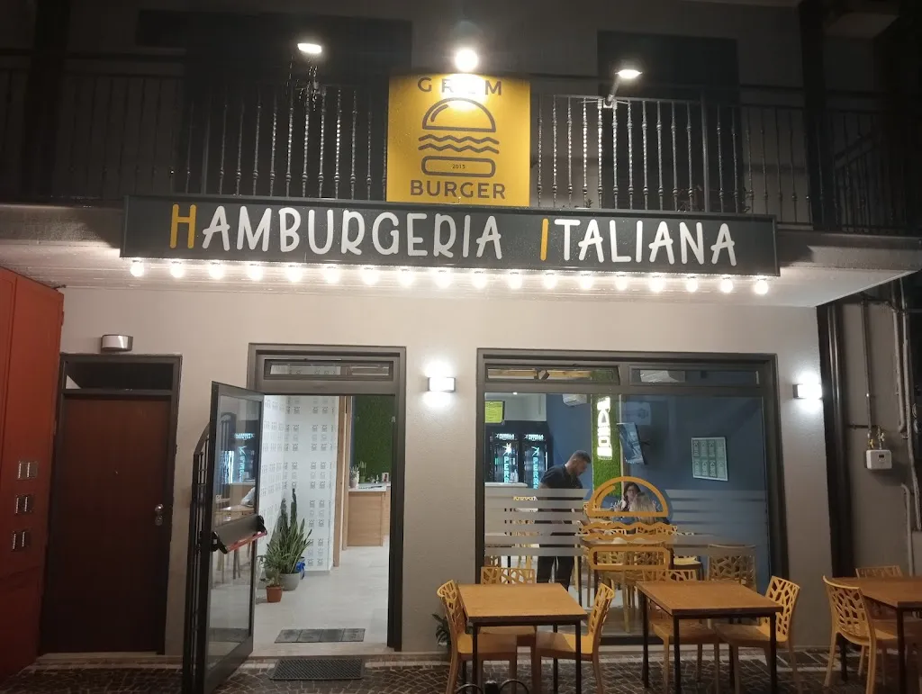 Grem Burger...hamburgeria italiana restaurant in Mercogliano