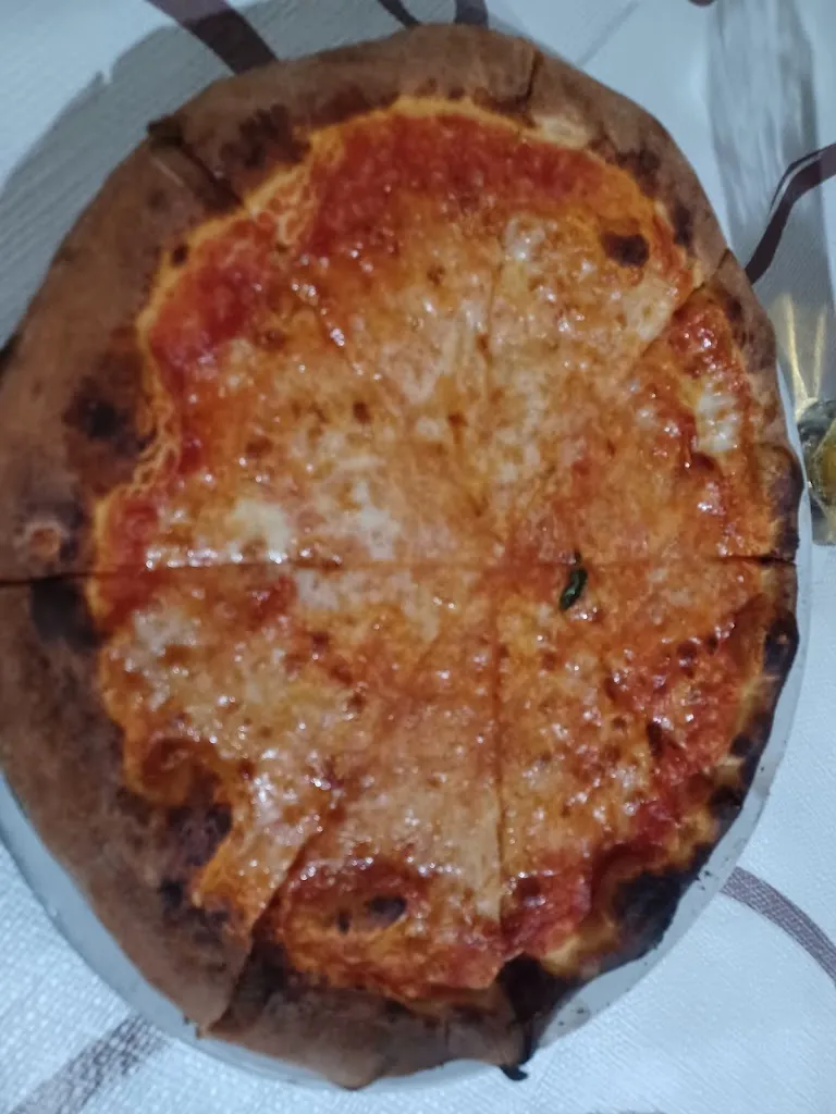 Francesca Spadaro _Pizzeria Ante Elios_Montano Antilia_review