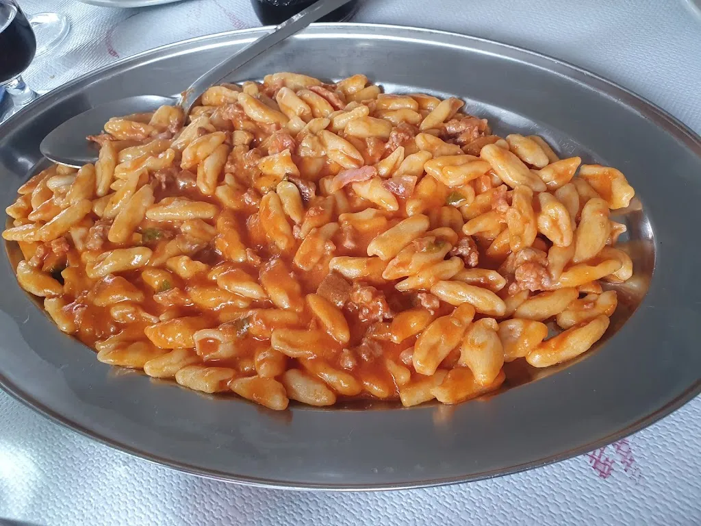 Pizzeria Ante Elios_Montano Antilia_slider_image_3