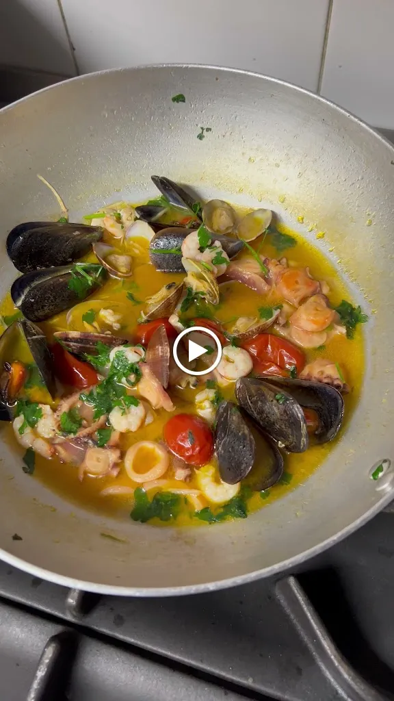 Catania Kitchen and Pizzeria_Montecorice_slider_image_2