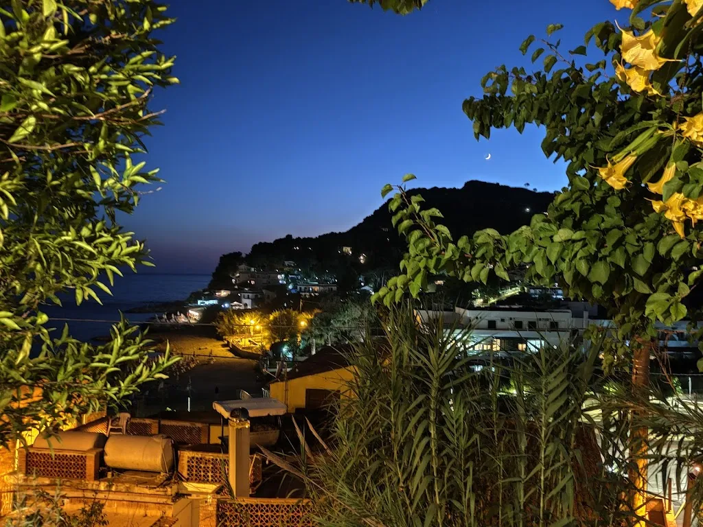 Tana della Sirena_Montecorice_slider_image_3