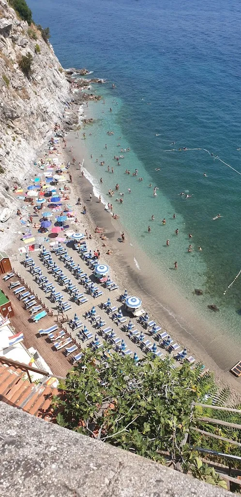 Angelo Barra (Angeba)_La Baia del Sole_Montecorice_review