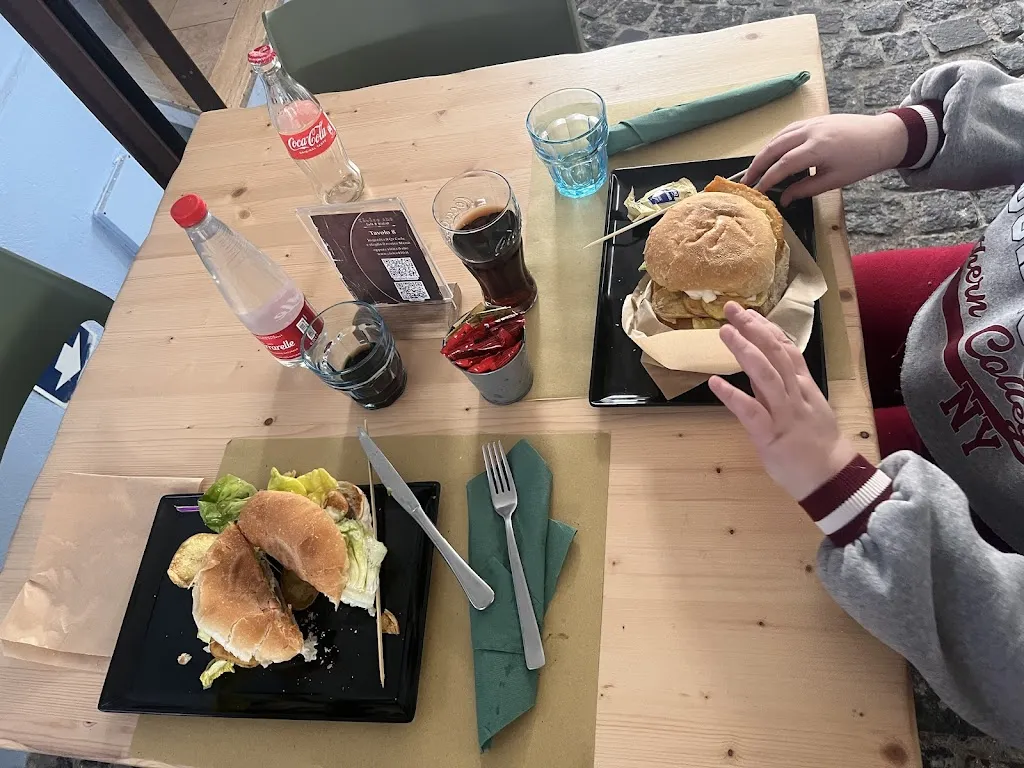 Federica Grazioso_Civico 120 - Mondragone_Mondragone_review