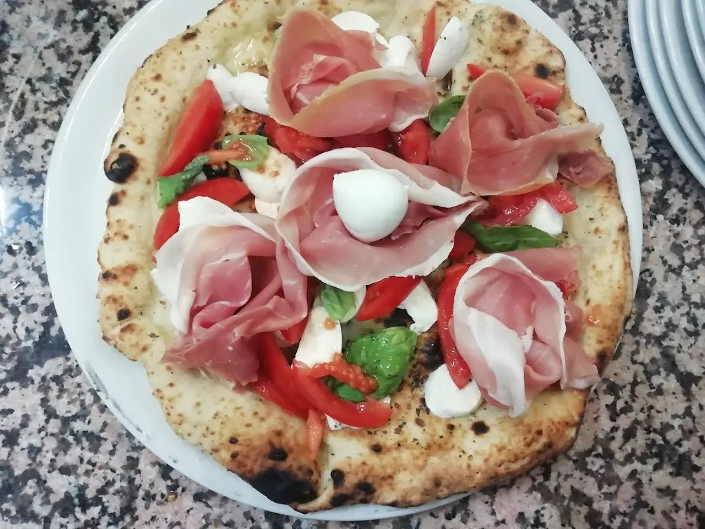 Menu_Pizzeria Accurso_Mondragone_image_1