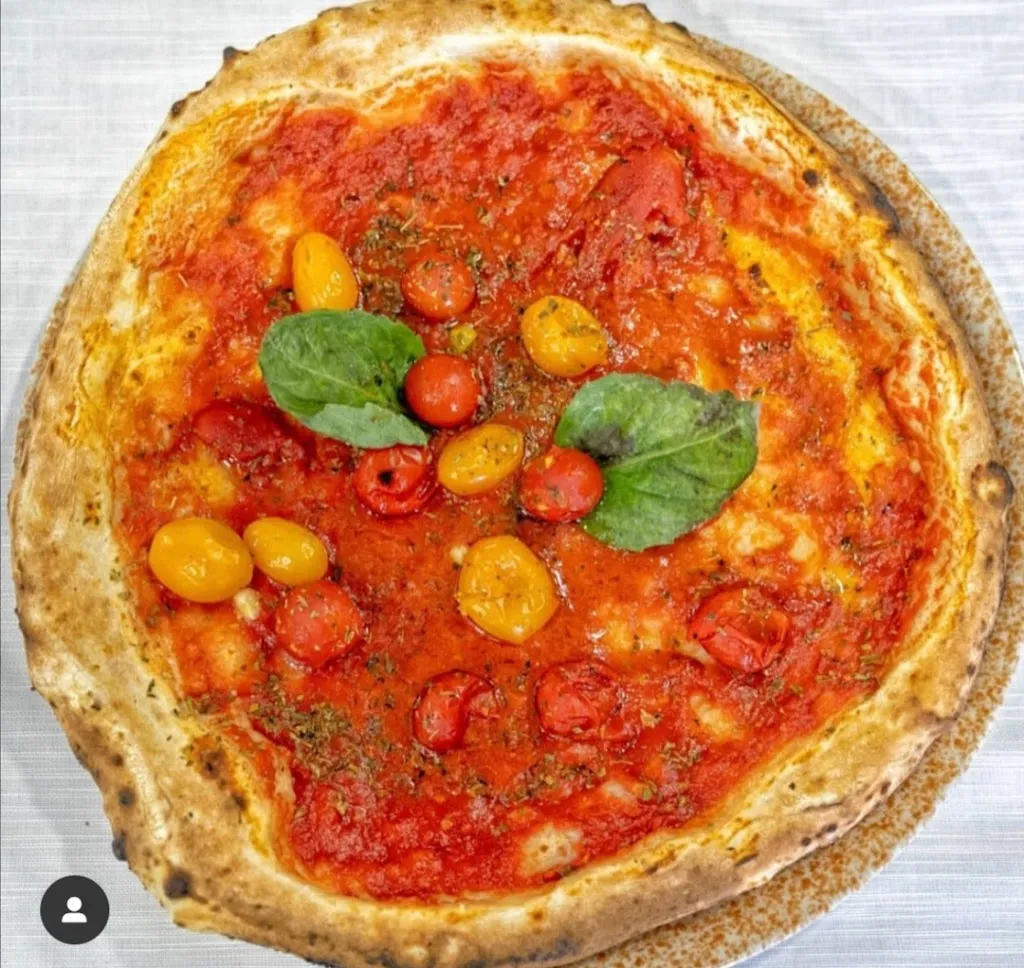 Menu_Pizzeria Accurso_Mondragone_image_3