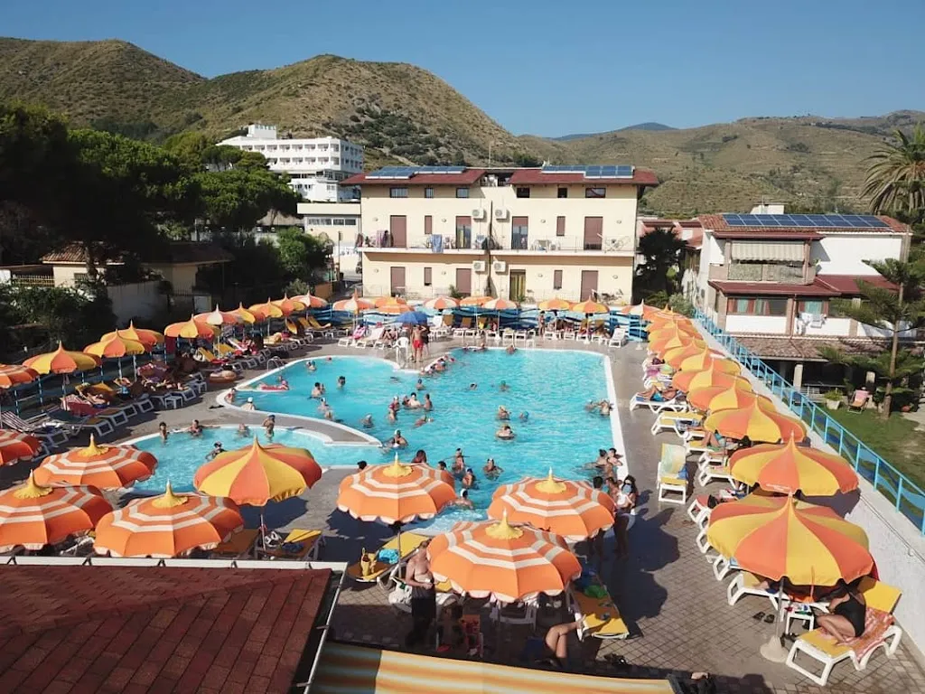 Miramare Small Village_Mondragone_slider_image_1