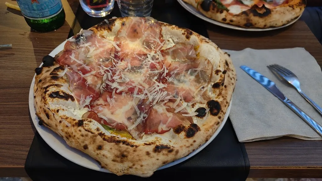 Luca Gravante_Margherí_Mondragone_recensione