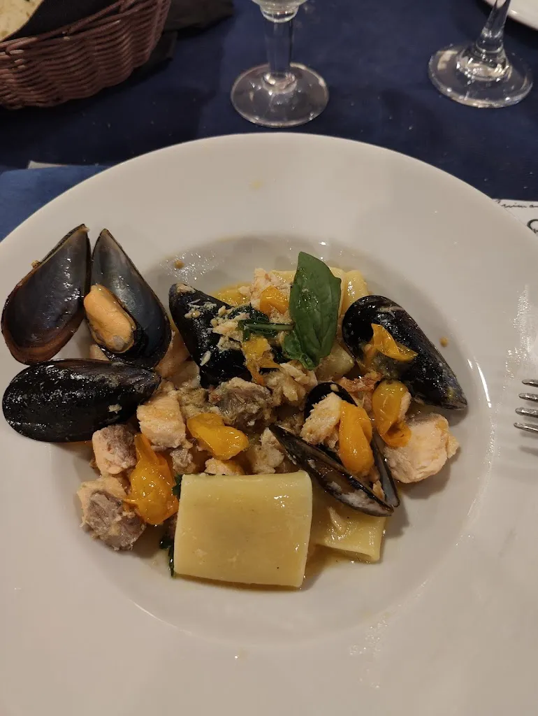 Ristorante Pizzeria Dafne_Mondragone_slider_image_2