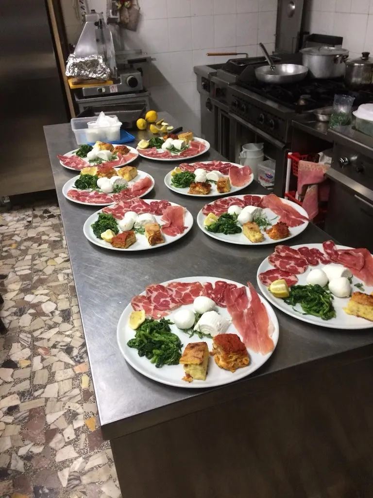 Menu_La Tavernetta_Montecorvino Pugliano_image_6