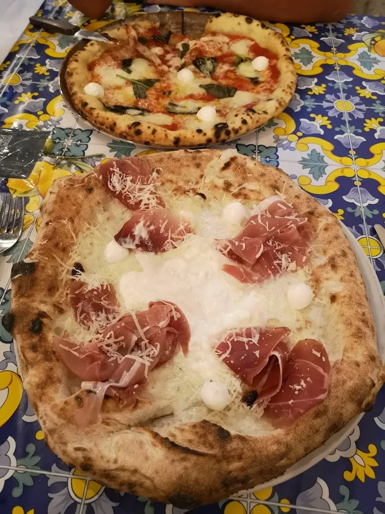 Timxbrian !_L' Oro Di Napoli_Montecorvino Pugliano_recensione