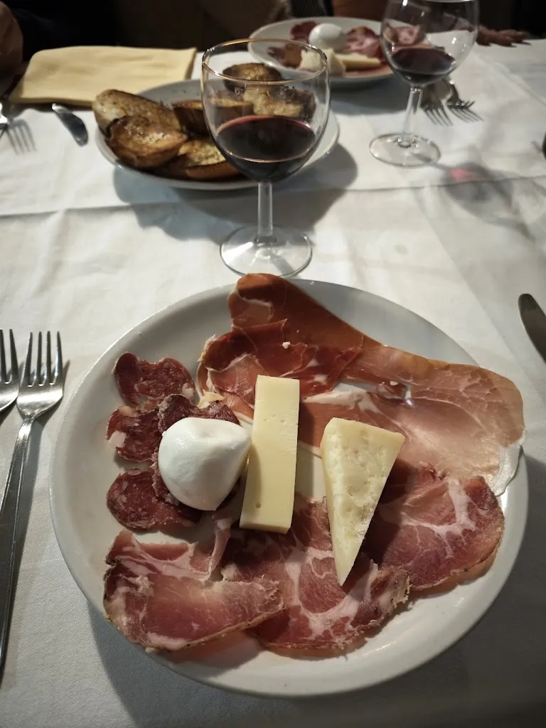 Alessandro Torre_Ristorante Pizzeria Al Vecchio Convento_Montecorvino Pugliano_review