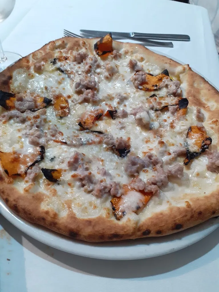 Barbara Patriarca_Ristorante Pizzeria Al Vecchio Convento_Montecorvino Pugliano_review