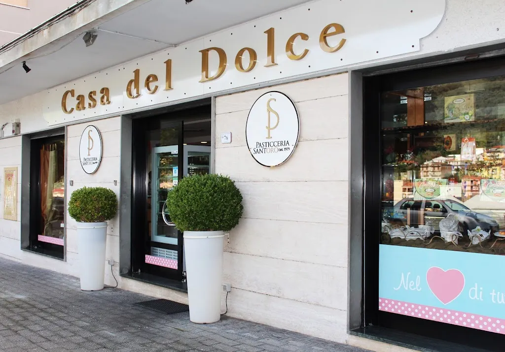 Pasticceria Santoro restaurant in Montecorvino Rovella