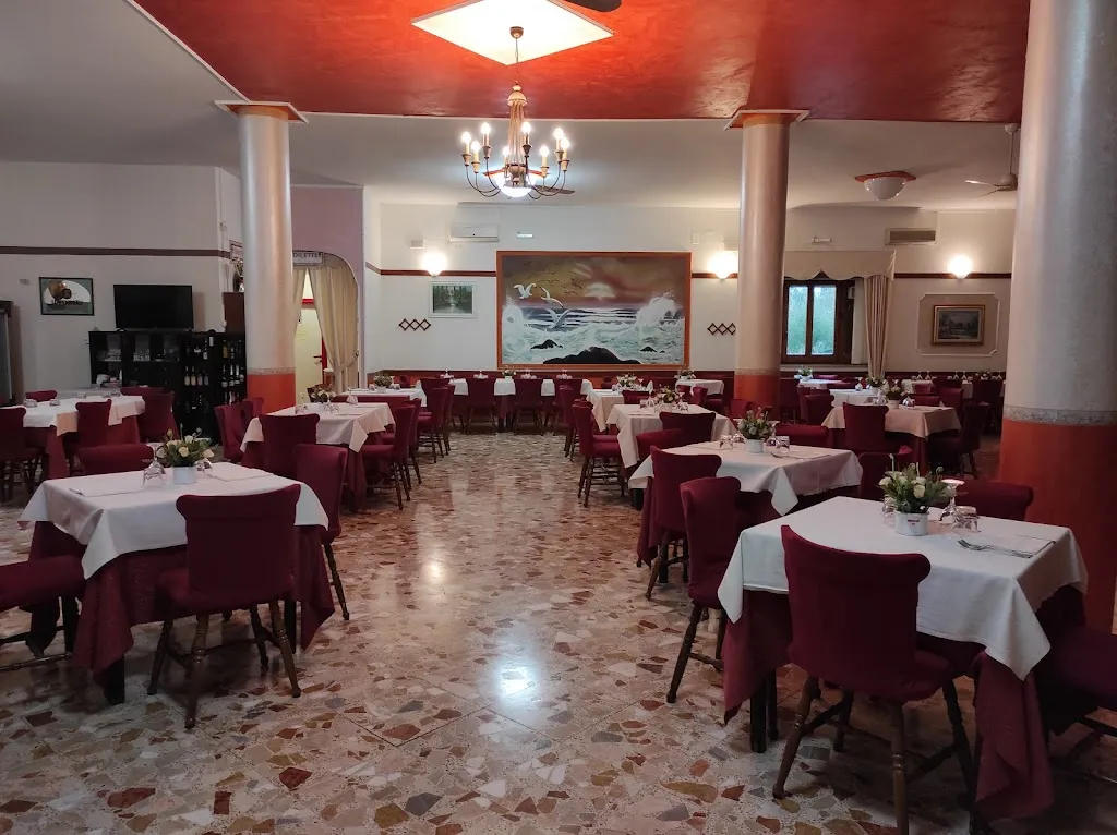 ristorante la campagnola restaurant in Montecorvino Rovella