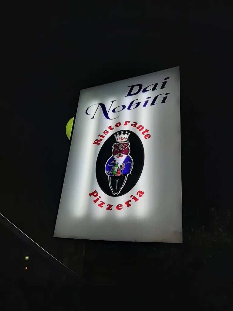 Antonietta Pedata_Dai Nobili_Montefalcone di Val Fortore_review