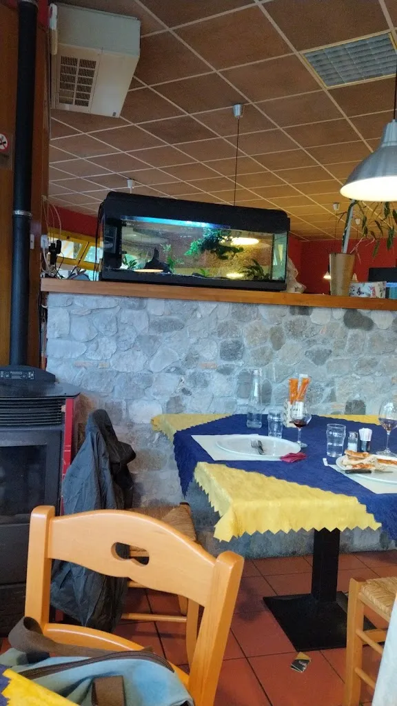 Pizzeria GAMBACORTA Trattoria_Montereale_slider_image_3