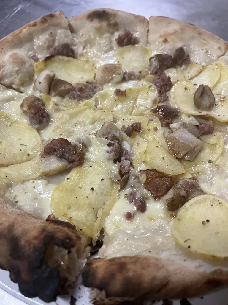 La Roccia Di Ciarla Dante Snc_Montemiletto_slider_image_2