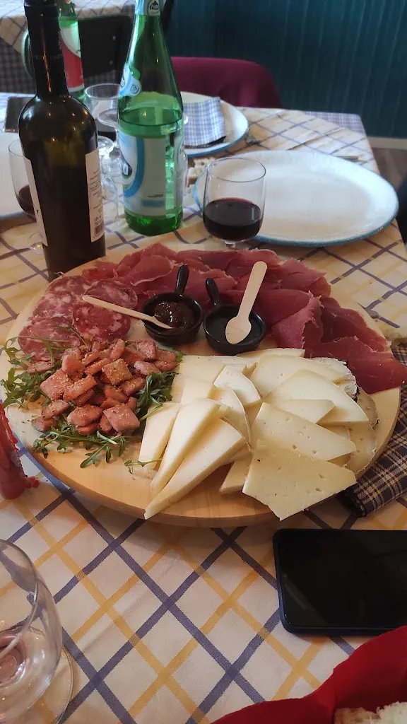 ludovico restaurant in Montemiletto