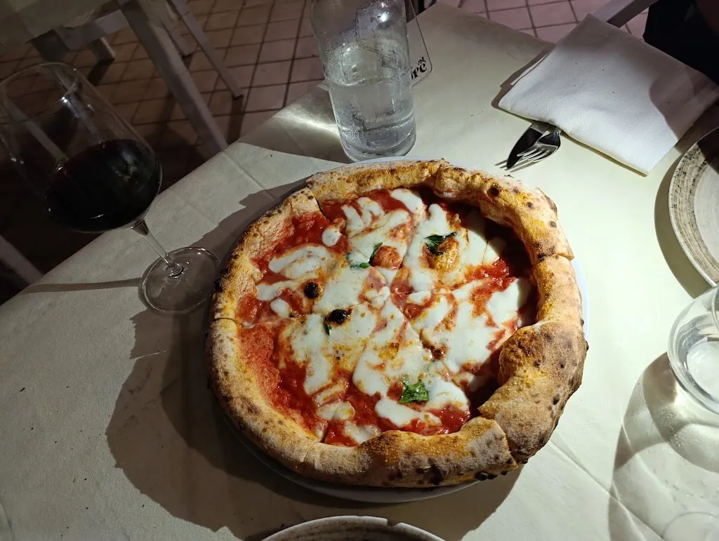 Gustoré - Ristorante Pizzeria Braceria_Montesano sulla Marcellana_slider_image_3