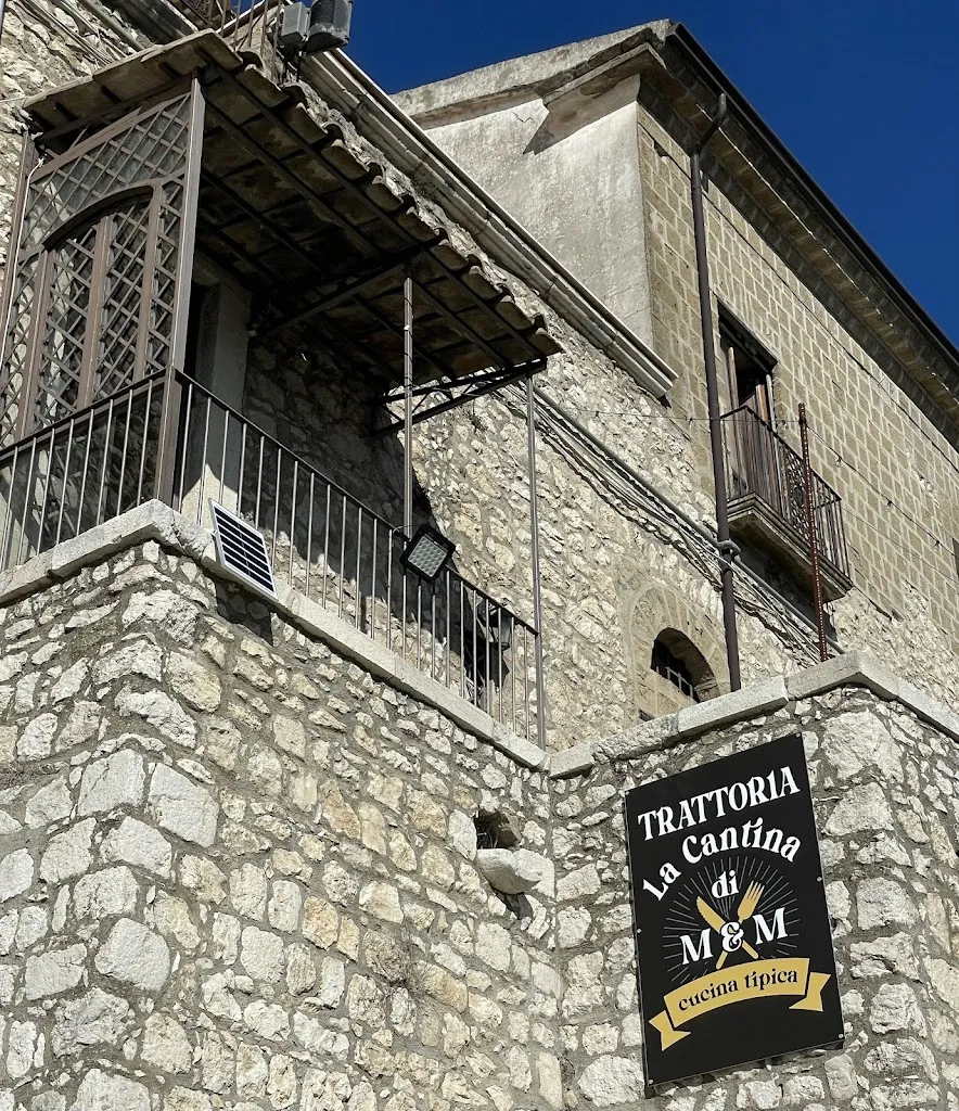 Trattoria La Cantina di M&M cucina tipica_Montesarchio_slider_image_3