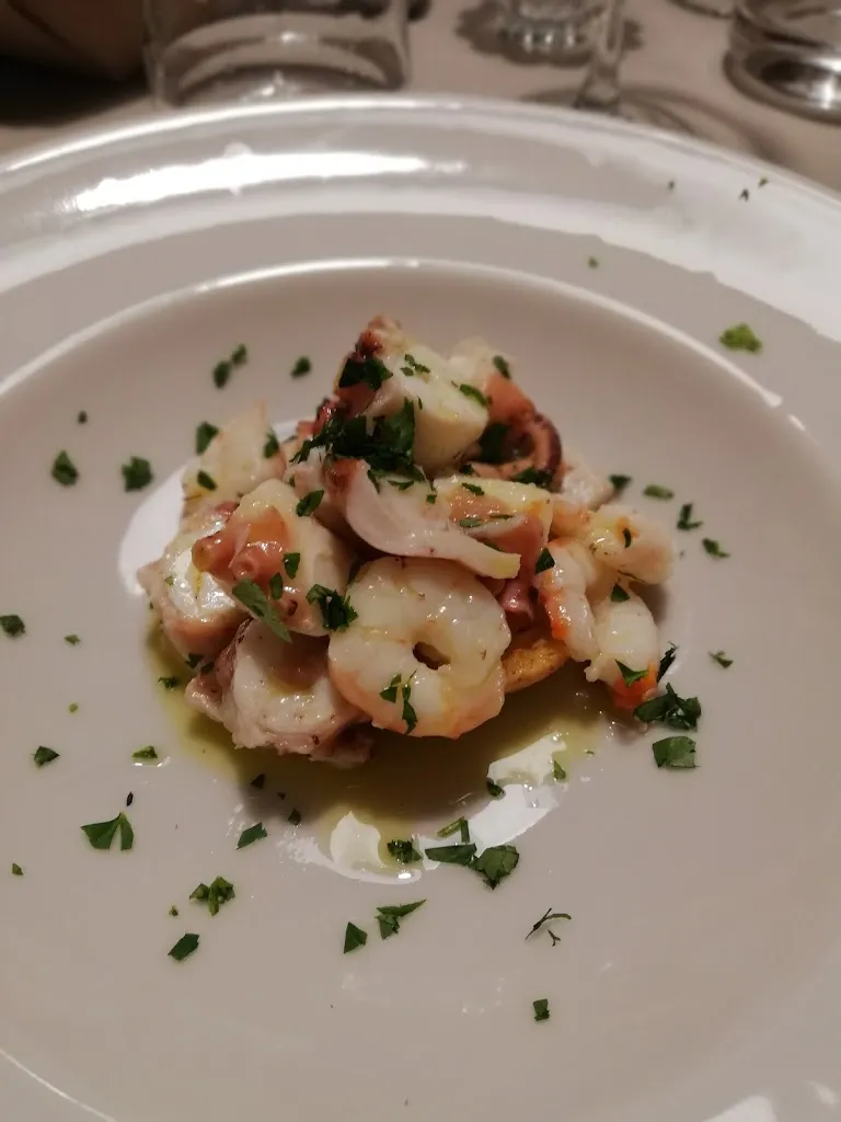 Giuseppe Raucci_XXII Maggio_Montesarchio_review