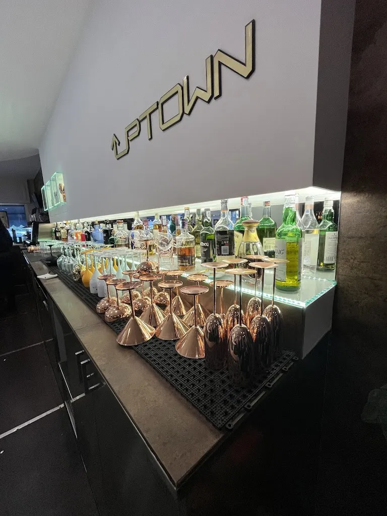 Diego Abimelech_Uptown Cafe_Montesarchio_review