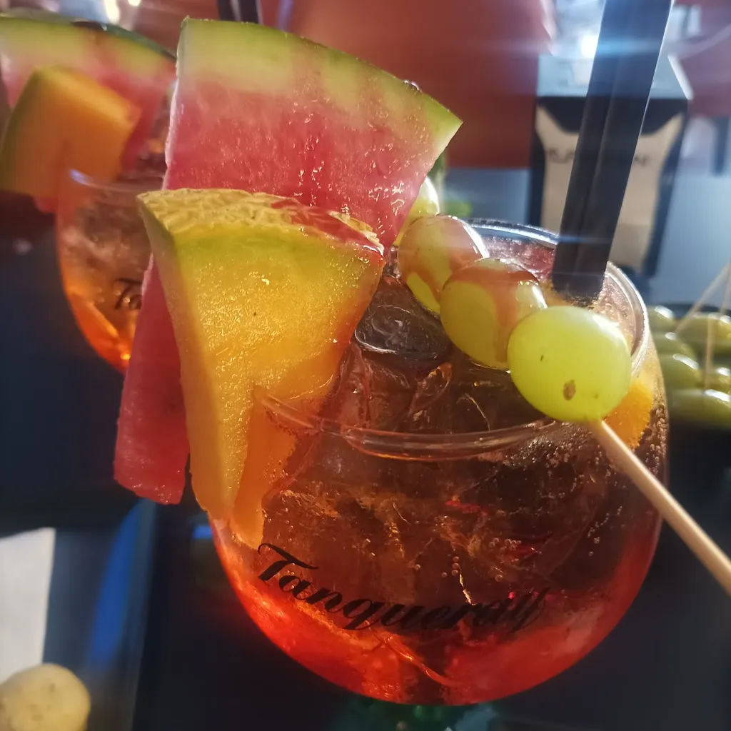 Aniello Lettieri_Uptown Cafe_Montesarchio_review