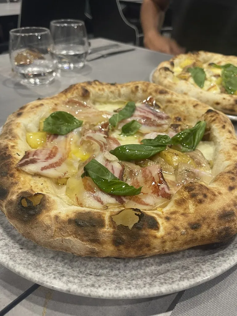 Marco Samchee_Il Segreto di Pulcinella di Giuseppe Bove - Pizzeria_Montesarchio_review
