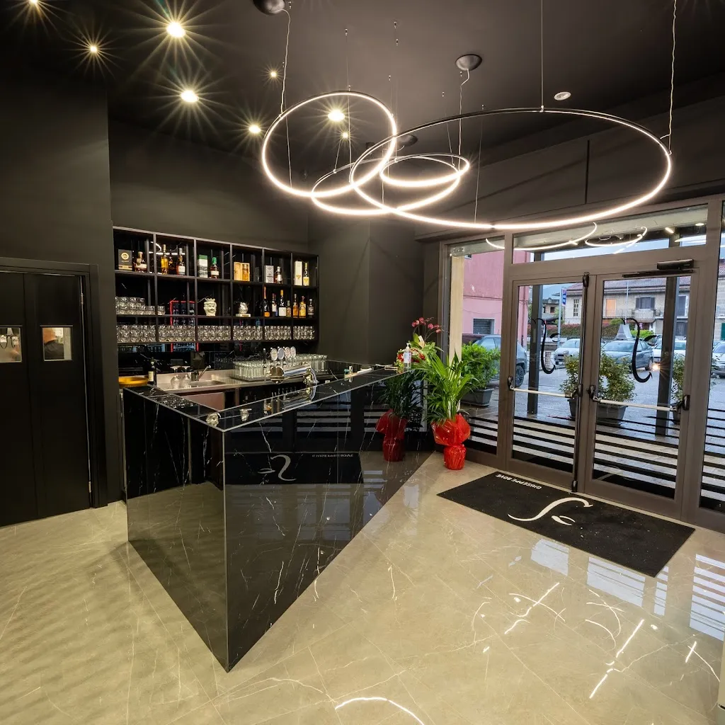 Il Segreto di Pulcinella di Giuseppe Bove - Pizzeria_Montesarchio_slider_image_1