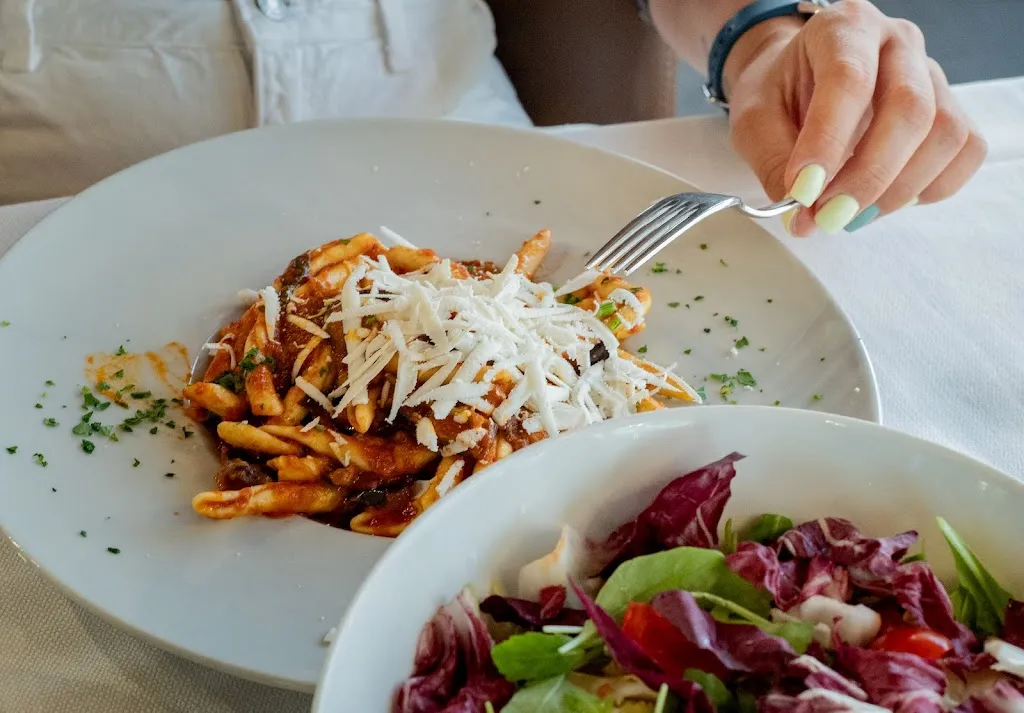 Gregory Smirnov_Rinaldi Braceria Bar_Morcone_review