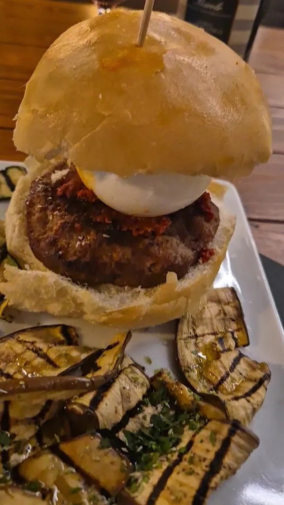 Rinaldi Braceria Bar_Morcone_slider_image_2