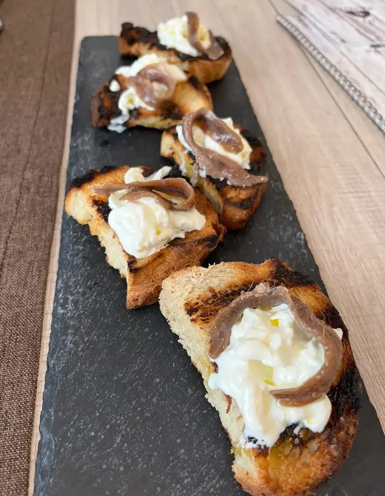 Francesco Scioscia_MAMORE' Ristorante-Pizzeria-Tavola calda_Morra de Sanctis_review