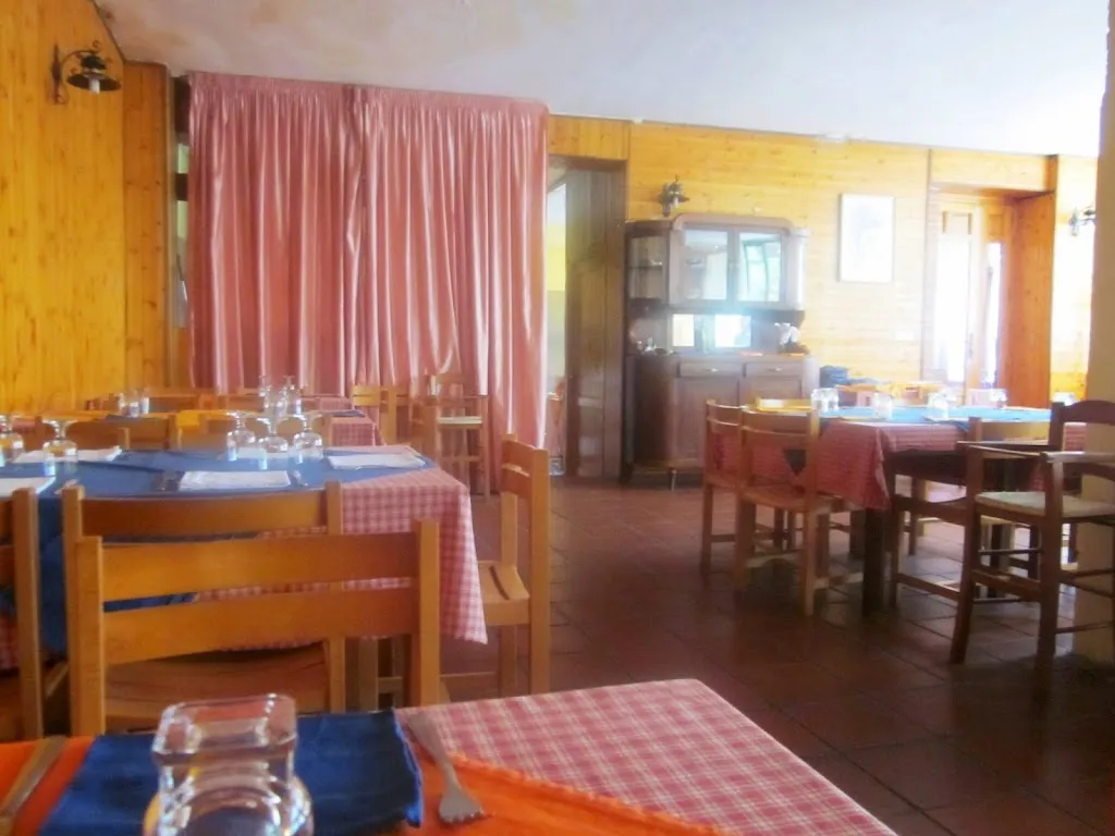 Chalet Santa Cristina S.A.S. Di Moschiano Eugenio & C._Moschiano_slider_image_1