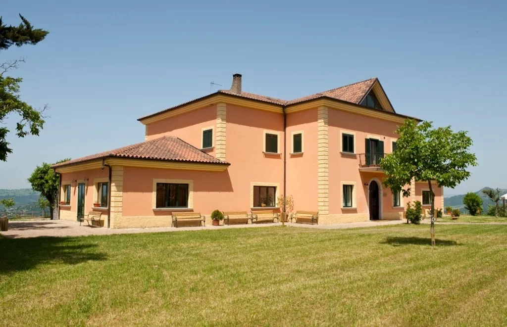 Agriturismo Il Casale dell'Acqua Rossa_Monticchio_slider_image_1