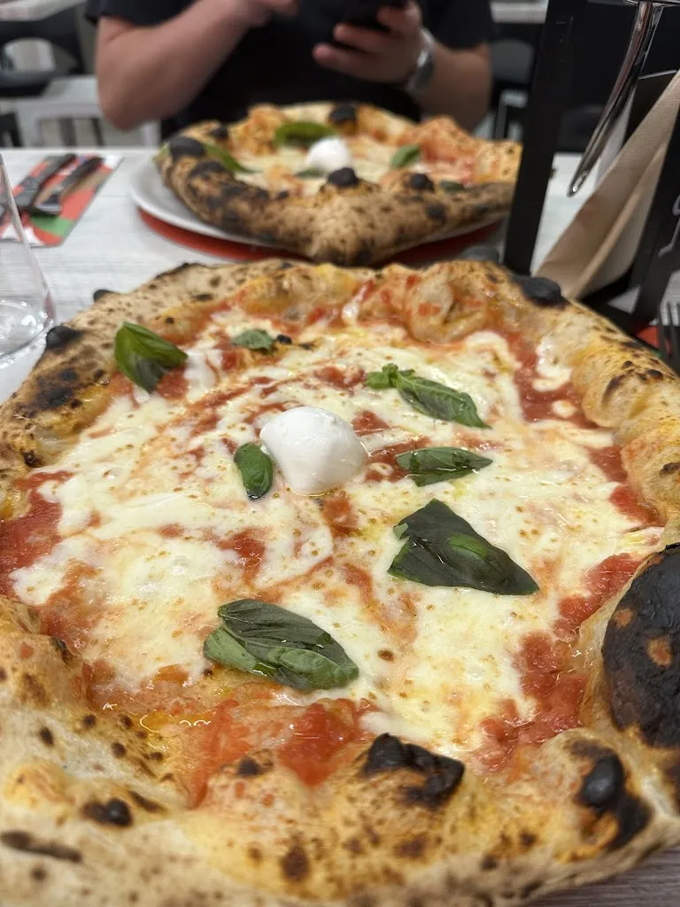 Alice Price_iFanucci Pizzeria_Mugnano del Cardinale_review