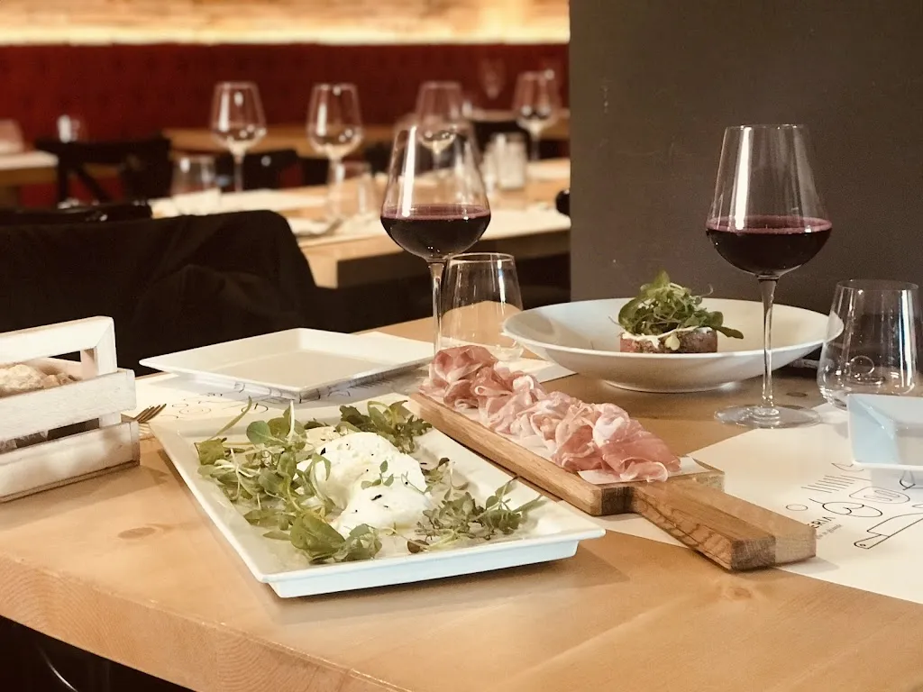 Maialumeria_Mugnano del Cardinale_slider_image_3