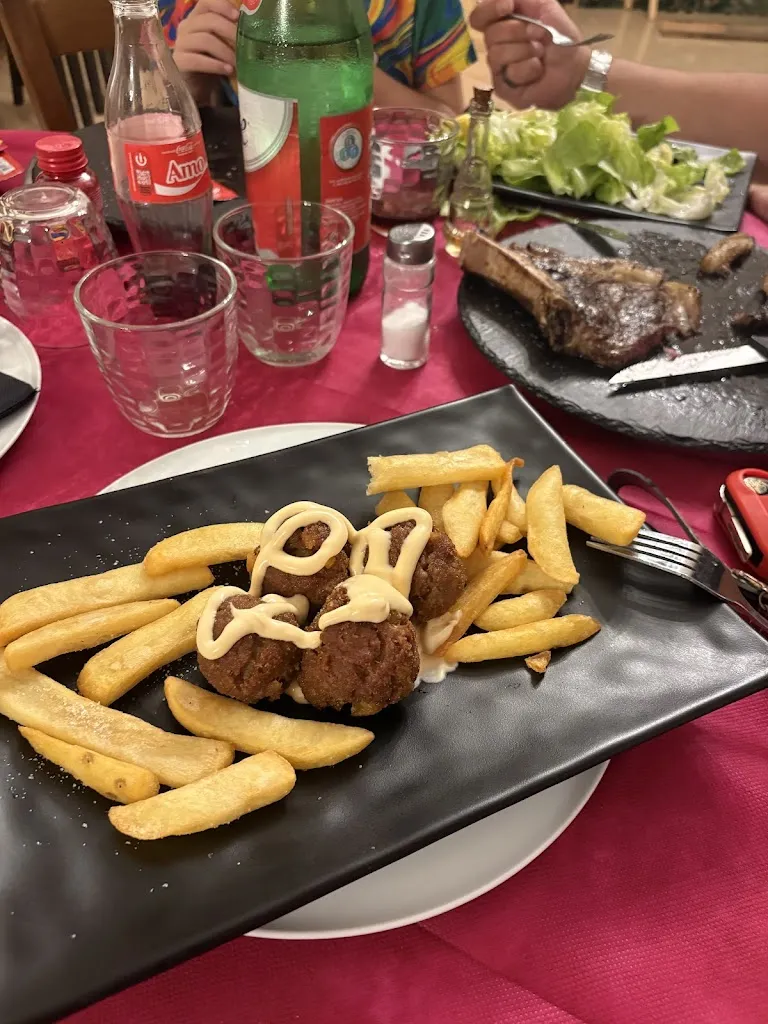 Giusy Gaglione_I 5 sensi braceria girarrosto paninoteca ristorante_Mugnano del Cardinale_review