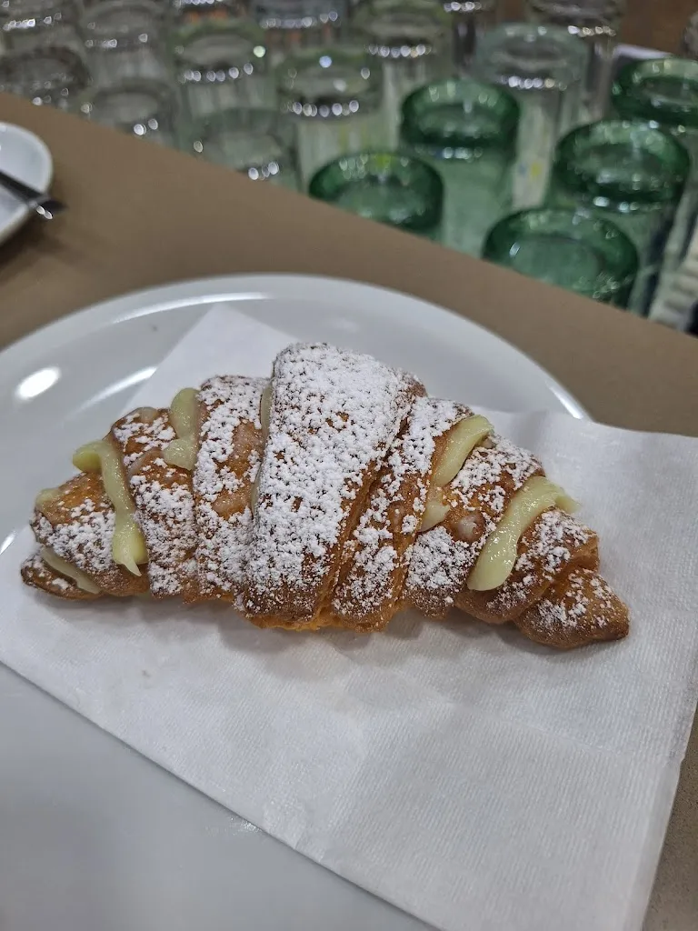 Carla D'Avanzo_Bar Resturant D'Apolito - Bar & Food 24H_Mugnano del Cardinale_review