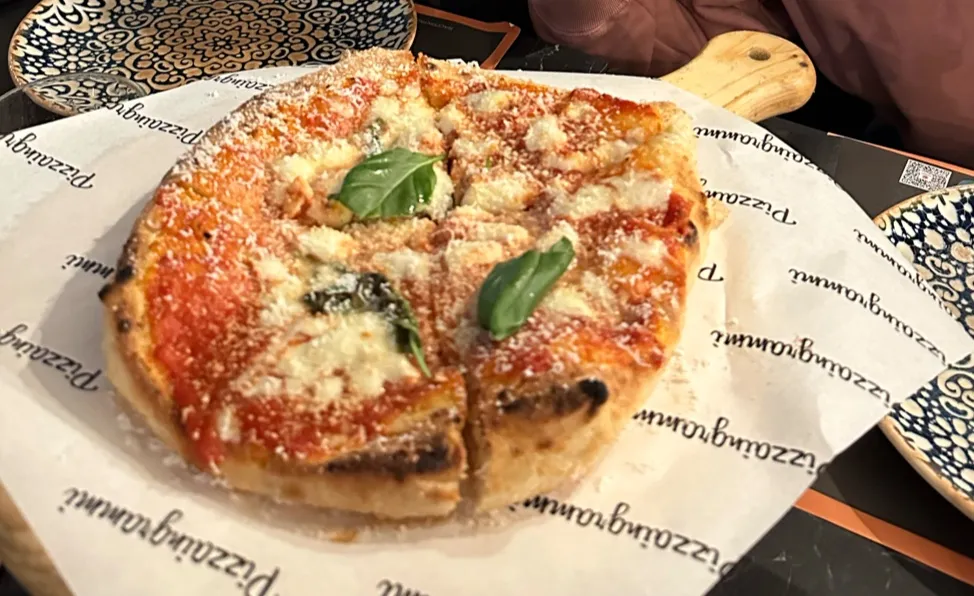 Julie M. Kjendlie_Pizzaingrammi Pozzuoli_Monterusciello_recensione