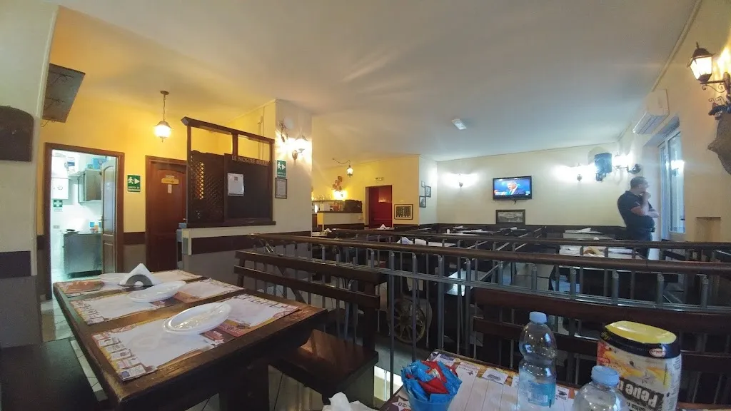 Polli & Contorni ristorante a Monterusciello