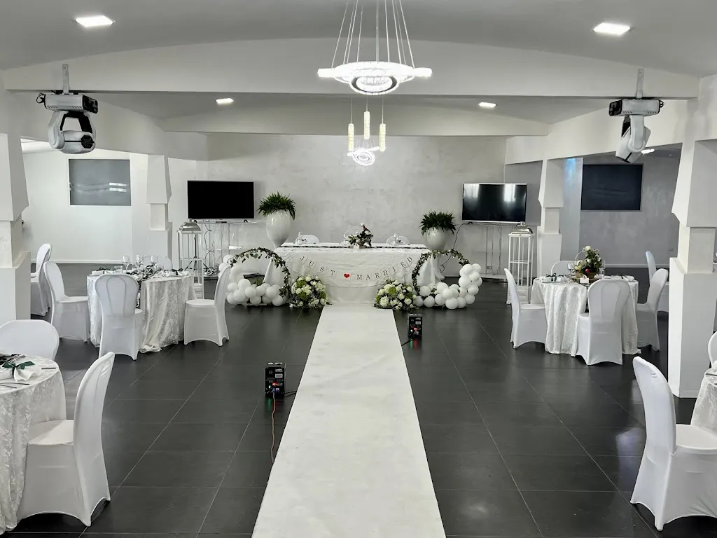 diego mammucari_Villa Nova_Monterusciello_review