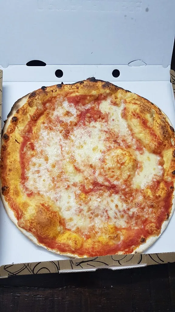 P. Seccia_Pizzeria Old City_Monticchio_review