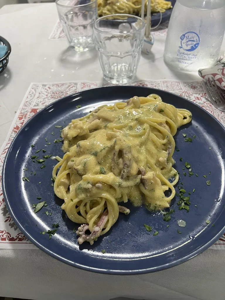 mani di luce i_Mare & Gusto_Monterusciello_review