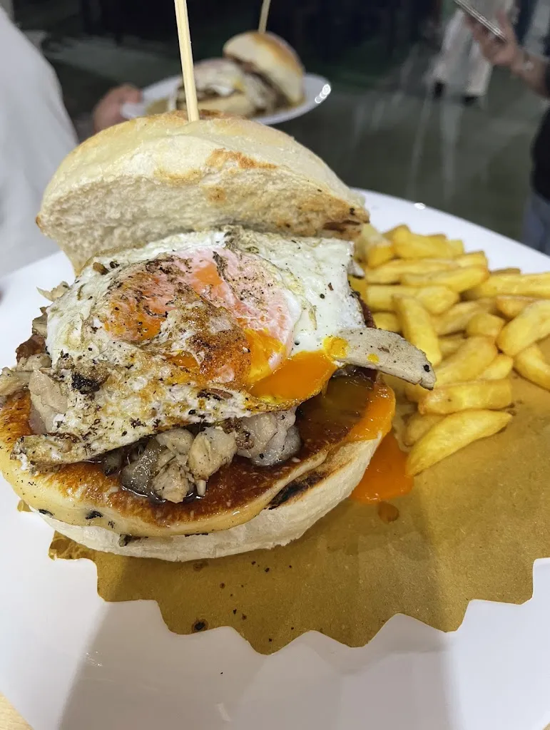 Menu_Magic Castle_Monterusciello_image_5