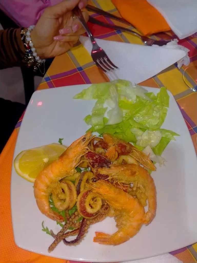 Francesco Confessore_Magic Castle_Monterusciello_review